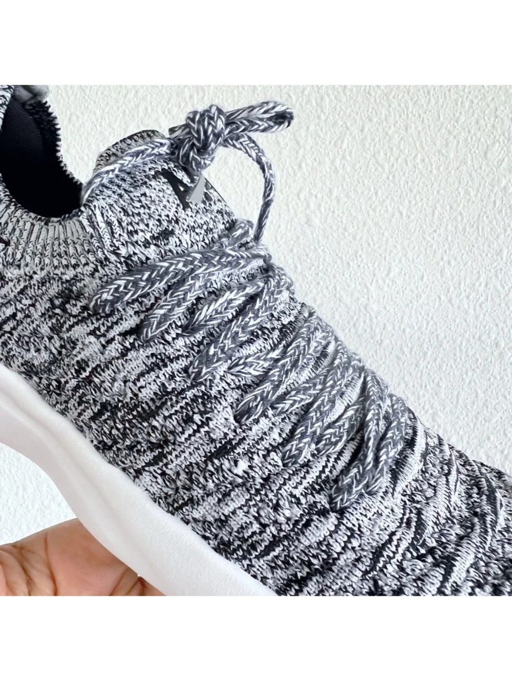 APL Athletic Propulsion Labs Techloom Wave Sneaker Lightweight Knit Slip-On Sne